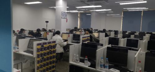 嚴慎細實守考場——記核技術利用輻射安全與防護考核上?？键c的新冠疫情防控工作